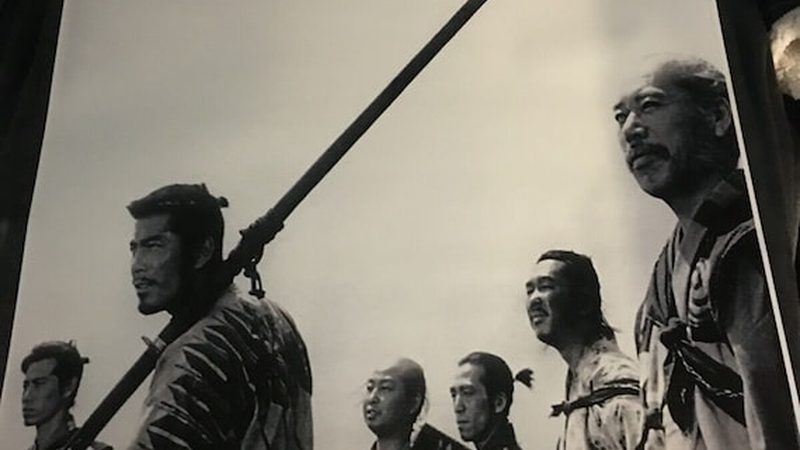 草坪铺设施工机械：类型与选型要点